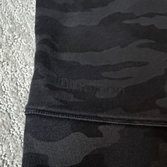 Black Camouflage lululemon woman Sweater - Picture 5 of 5
